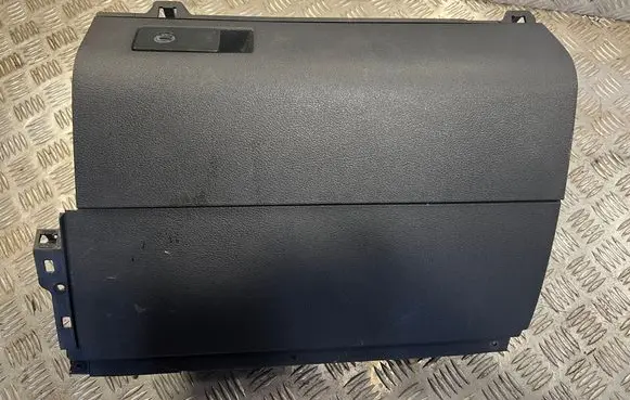 Volkswagen Touran I Glove box 1T1857101