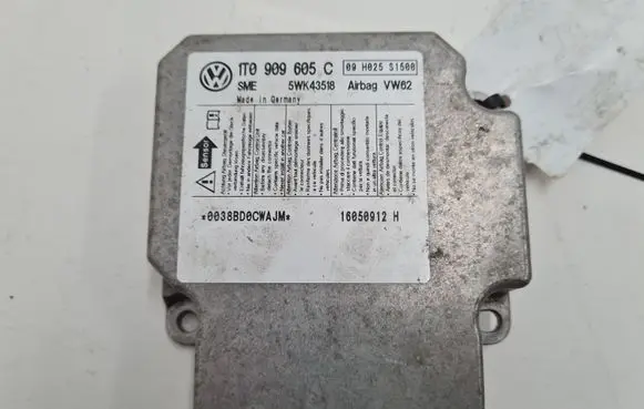 Volkswagen Touran I Airbag control unit/module 1T0909605C