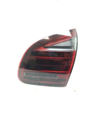 Porsche Cayenne (92A) Tailgate rear/tail lights 7P5945094M