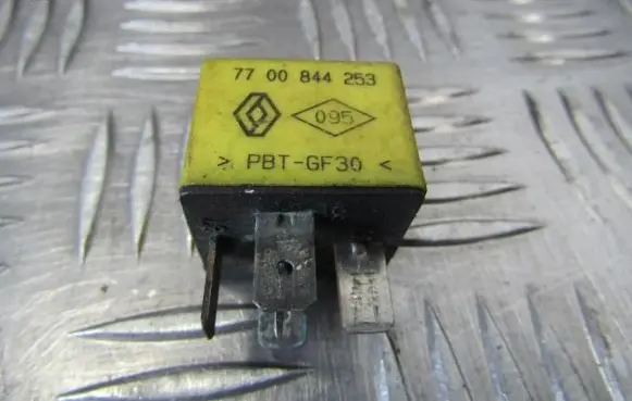 Renault Megane II Other relay 7700844253