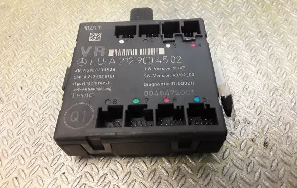 Mercedes-Benz C W204 Door control unit/module 2129004502 A2129004502