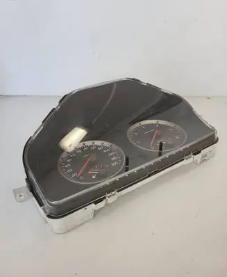 Volvo V50 Speedometer (instrument cluster) 3071007