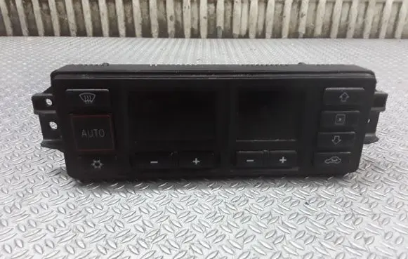 Audi A3 S3 8L Climate control unit 8L0820043B