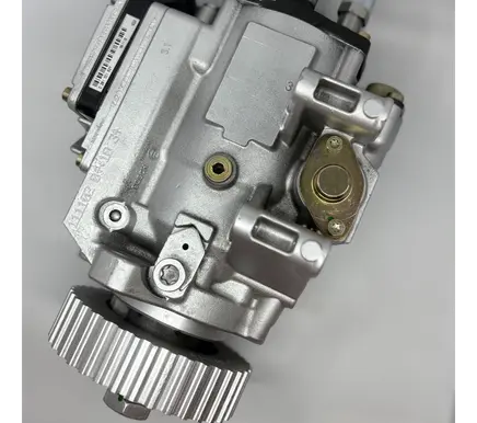 Audi A6 S6 C5 4B Fuel injection high pressure pump 0470506033