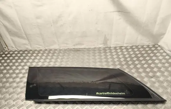 Subaru Legacy Rear side window 43R005834 1000923 NSGM3108