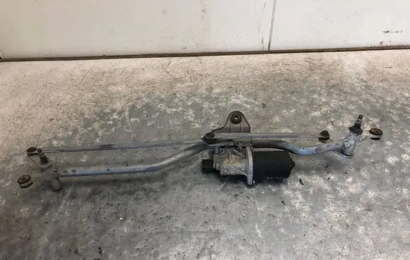 Volkswagen Multivan T6 Front wiper linkage and motor 7E1955113B