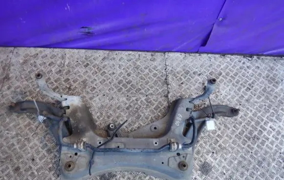Renault Grand Modus Front subframe