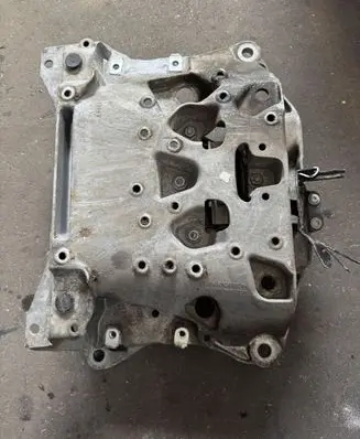 Audi A6 S6 C8 4K Gearbox mounting bracket 4K0399262Q