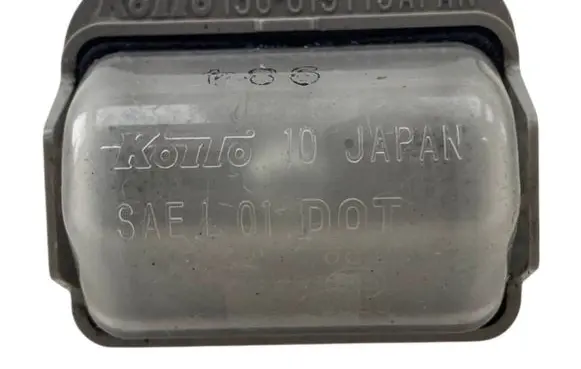 Mazda CX-7 Number plate light 13061971