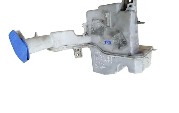 Volkswagen PASSAT B7 Windshield washer fluid reservoir/tank 3AA955453G