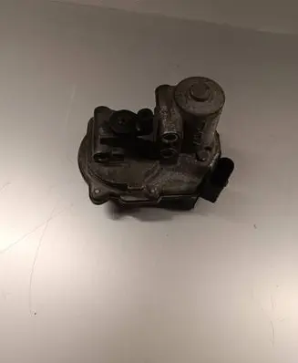 Audi A8 S8 D3 4E Intake manifold valve actuator/motor 057129086G 200309031 A2C53022955