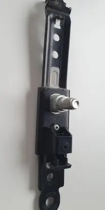Lexus RX 330 - 350 - 400H Seat belt adjustment motor 