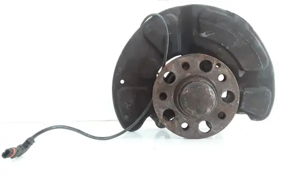 Mercedes-Benz E W212 Front wheel hub