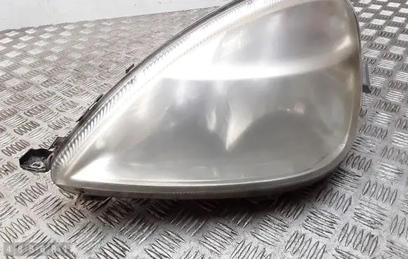 Mercedes-Benz A W168 Headlight/headlamp a1688201761 0301192201