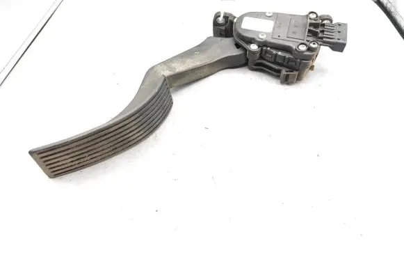 Alfa Romeo 159 Accelerator throttle pedal 60695128 6PV00886000 09315