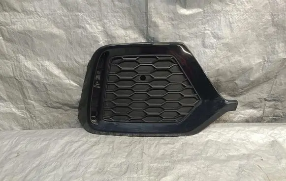 Honda Civic X Front bumper lower grill 71508-TGG