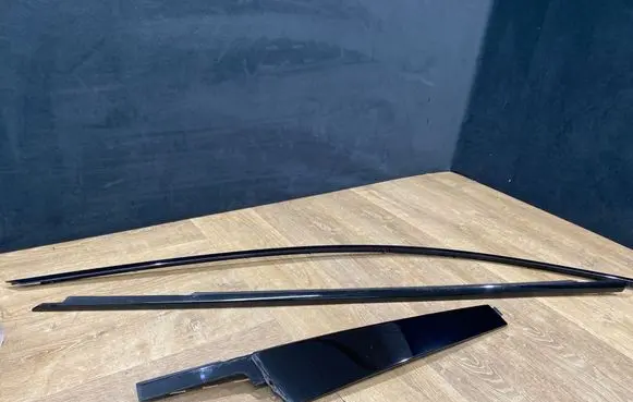 Jaguar F-Pace Other front door trim element HK8320555A