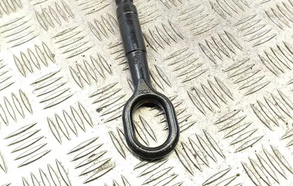 Volkswagen Golf VII Towing hook eye 8k0805615