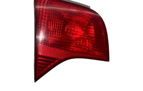Audi A4 S4 B7 8E 8H Tailgate rear/tail lights 8E5945093A 96503801 231105