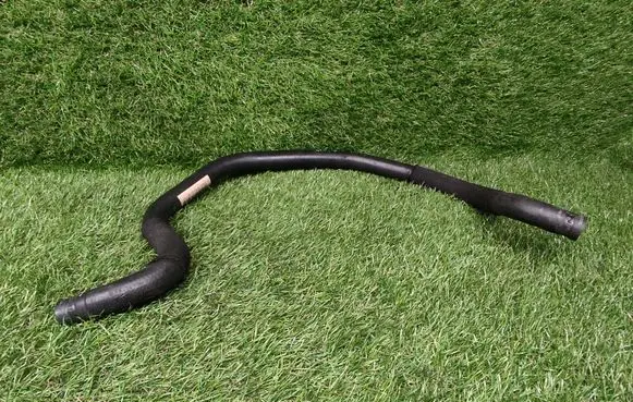 BMW 5 F10 F11 Engine coolant pipe/hose 7607841 760784101 1153760784101