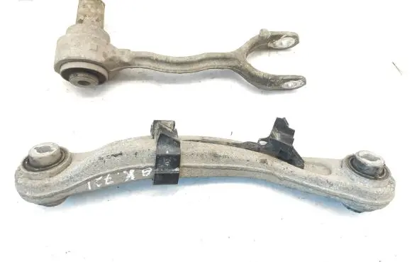 Jaguar XE Rear upper control arm/wishbone