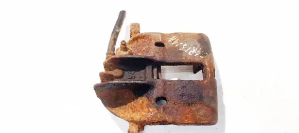 Mitsubishi Space Star Front brake caliper 323251496