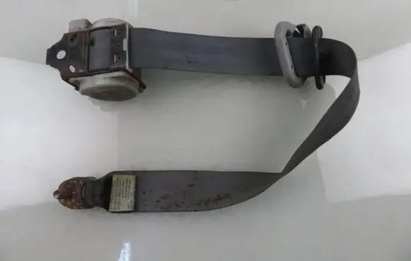 Suzuki Jimny Rear seatbelt NSB053BK001 8496081A0