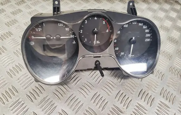 Seat Altea Speedometer (instrument cluster) 5P0920802G