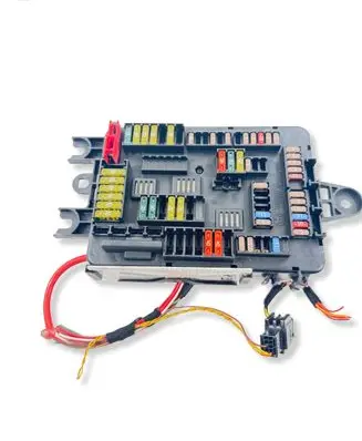 BMW 3 F30 F35 F31 Fuse module 9228158
