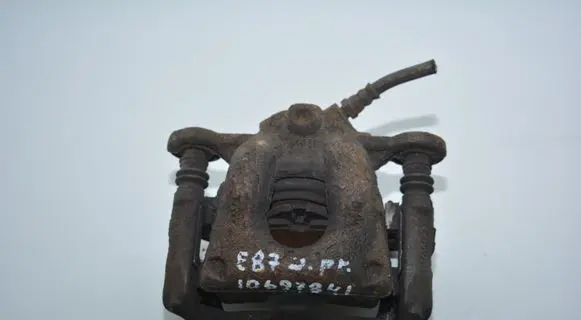 BMW 1 E81 E87 Front brake caliper