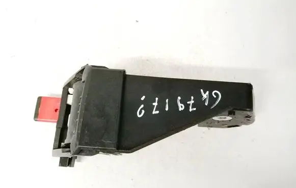 Fiat Ulysse Seat back rest lock catch 8K5885681