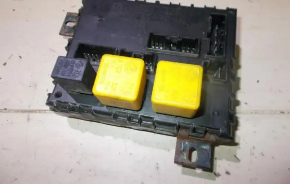 Fiat Marea Fuse box set 1305235531
