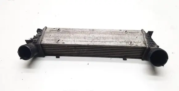 BMW 3 E90 E91 Intercooler radiator 7798788