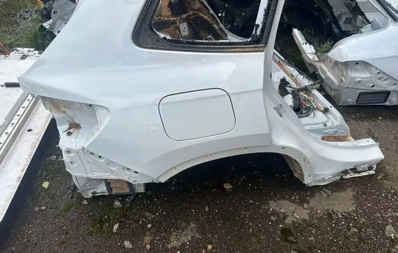 BMW X1 U11 Rear quarter panel 
