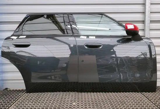 Mini Countryman U25 Front door 