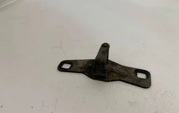 Audi A6 S6 C6 4F Loading door lock loop/hook striker 4F5827507B
