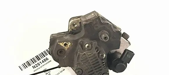 Audi A8 S8 D3 4E Fuel injection high pressure pump 059130755E