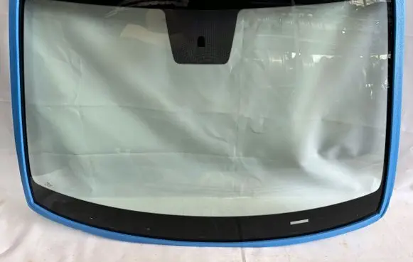 KIA Ceed Front windscreen/windshield window 86110J7000