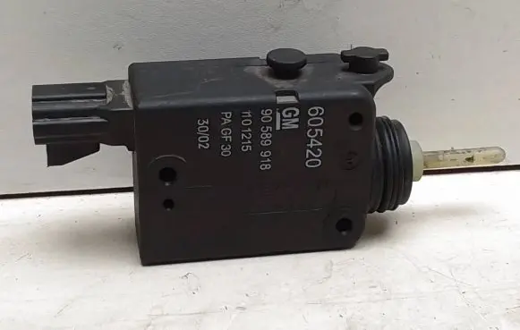 Opel Zafira A Central locking motor 90589918