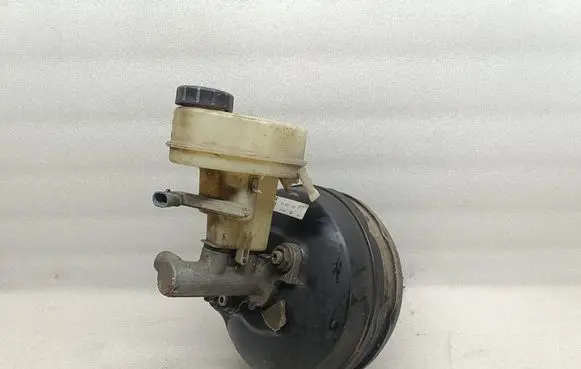 Opel Vectra C Brake booster 24433100