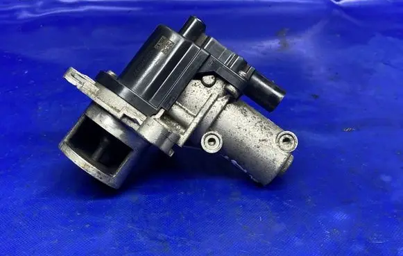 Hyundai Santa Fe EGR valve 28410-2F000 10D290937