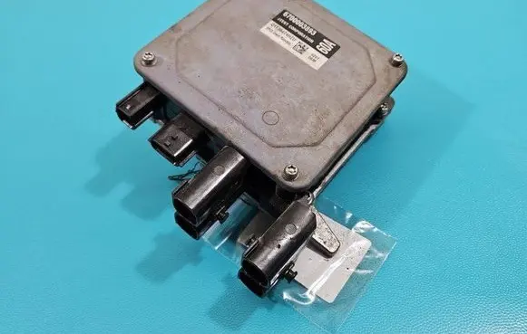 Renault Twingo III Central body control module 6700003893 IMPRK1466444