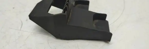 BMW 5 E39 Radiator mount bracket 17111703686