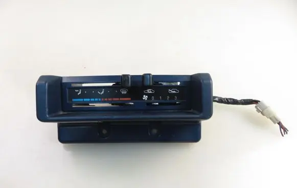 Nissan Patrol 160 Interior fan control switch 