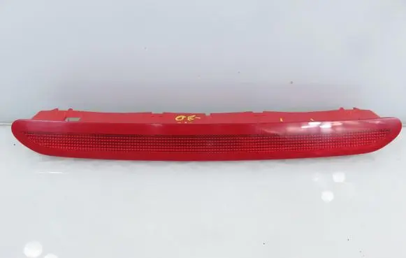 Volkswagen Tiguan Third/center stoplight 1K6945097G