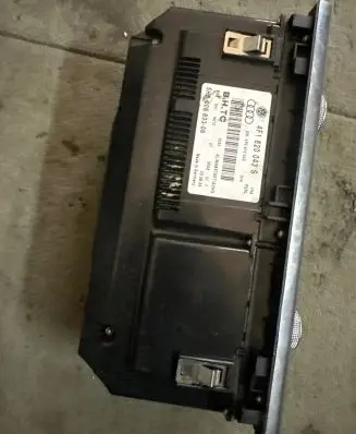 Audi A6 S6 C6 4F Climate control unit 4F1820043S 5HB00883306