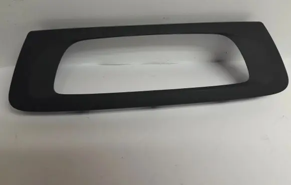 Radio/GPS head unit trim