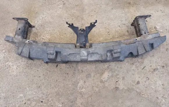 Nissan Qashqai+2 Front bumper cross member