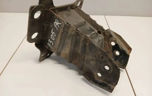 Audi A3 S3 8P Front bumper mounting bracket