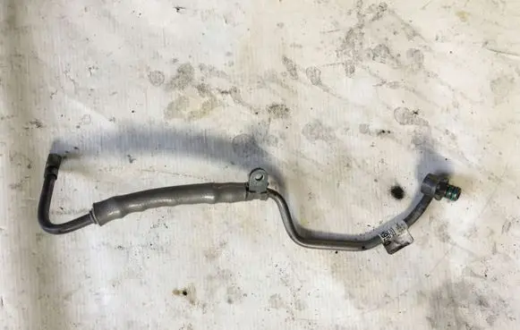 Ford Fiesta Turbo turbocharger oiling pipe/hose CM5G6k679KA